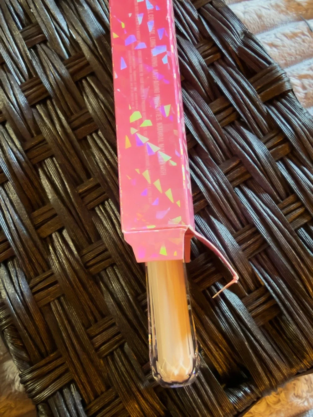 Jeffree Star-Magic Star Concealer C8.5 Medium Deep